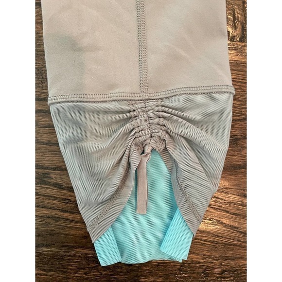 Lululemon Leggings Unknown Type - Size 6 - Picture 5 of 5